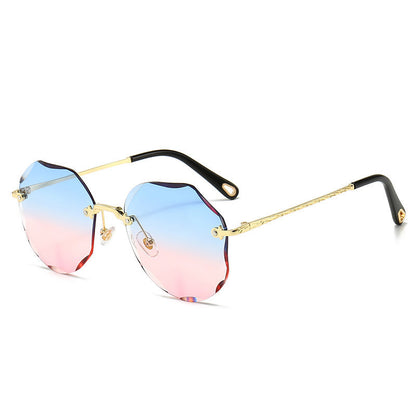 Lunettes de Soleil Polygone Sans Monture – Élégance Futuriste pour Femmes